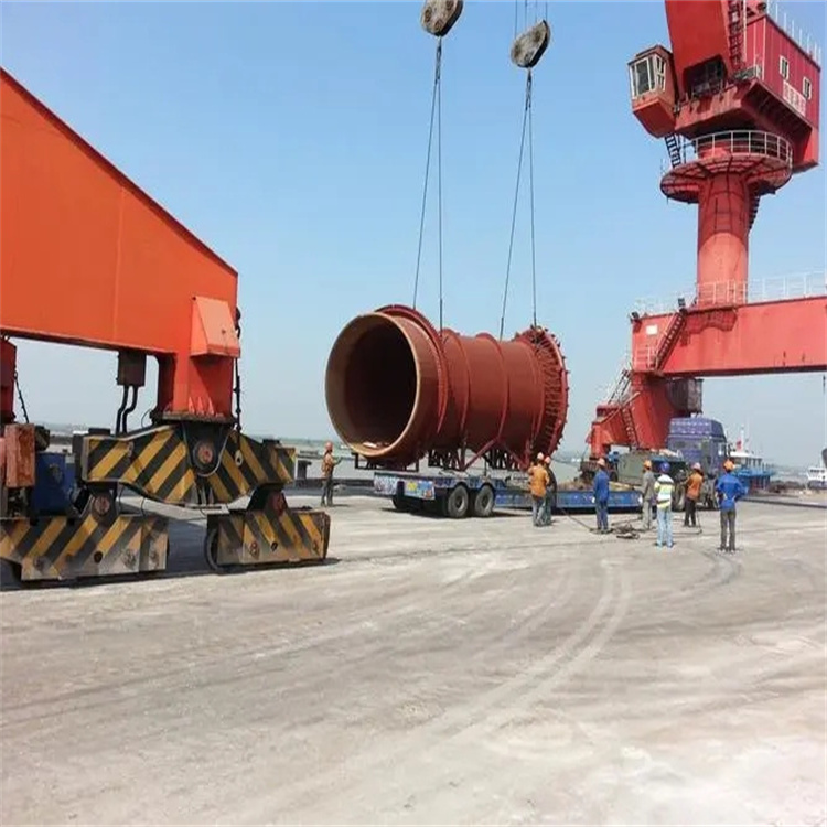 五峰230吨折臂吊车出租电话