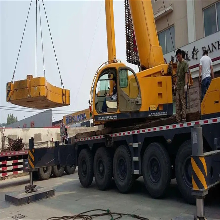 五峰当地吊车出租|机器吊装|75吨|工厂搬迁服务